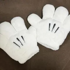 ディズニー ミッキー グローブ 手袋　もこもこ　両手
