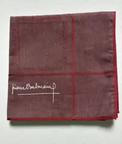 Pierre Balmain ボルドーカラー チェック柄　ハンカチのサムネイル