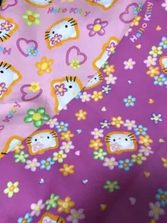 平成レトロ　サンリオ　ハローキティ　オックス生地はぎれ各30㎝✖️30㎝