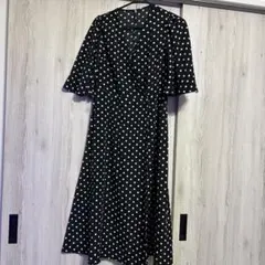カシュクールドットロングワンピ水玉フレア袖スリーブ前開きスカート羽織巻きマキシ