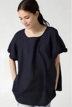 js luxe QUARTERLY OX フリルつきビッグTOP ネイビーのサムネイル