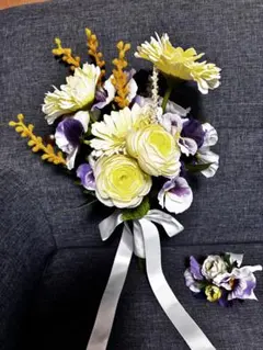 ウェディングブーケ　春ブーケ　黄色っぽい白　パンジー　ミモザ