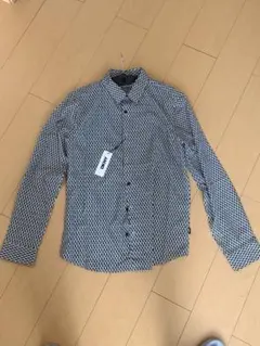 DKNY 幾何学模様 長袖シャツ Mのサムネイル