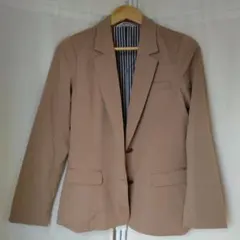 Item thumbnail for item bdd26d56-9bd7-497e-921c-a28923963577