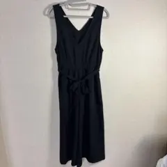 【CECIL Mc BEE】黒Vネックオールインワン