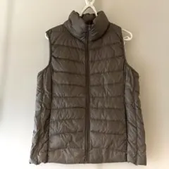 ユニクロUNIQLO ウルトラライトダウンベスト レディースL