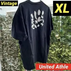 Item thumbnail for item 23856f92-628c-4f7a-80c3-bb54eadec363