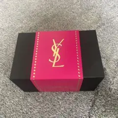 イブ・サンローラン ギフトボックス