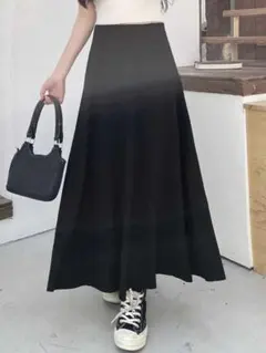 【新品未使用】ハイウエスト Aライン 黒 ブラック ロングスカート