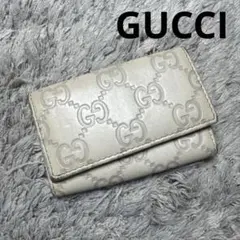 GUCCI グッチ キーケース GG エンボス ホワイト ユニセックスのサムネイル