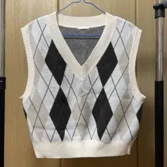 ニットベスト GU ベージュブラウン