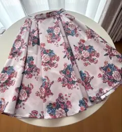 トランテアソンドゥモード　花柄フレアスカート ひざ丈のサムネイル