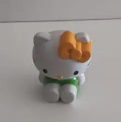 サンリオ　ハローキティ　マスコット
