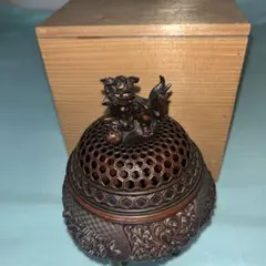 佐野宏采造 彫金花文銅花瓶 牡丹/梅/菊 銅器　C223　1FP8 佐野宏采造 彫金花文銅花瓶 牡丹/梅/菊 銅器 C223 1FP8