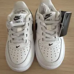 未使用品 15cm ナイキ フォース 1 LOW イージーオン FN0237