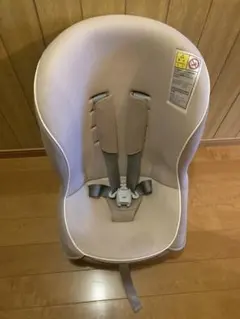 チャイルドシート　コンビ　コッコロS UX ヘーゼルナッツ　combi