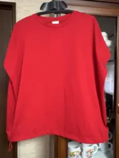 本日削除！vingtrois レッド Tシャツ ドロスト仕様　新品タグ付き