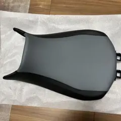 純正シート 820ミリR1250R/R1250RS BMW純正シート 820ミリR1250R/R1250RS - メルカリ