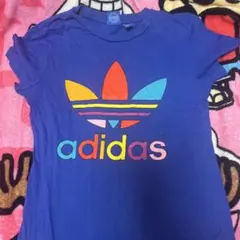 adidas カラフルロゴ Tシャツ