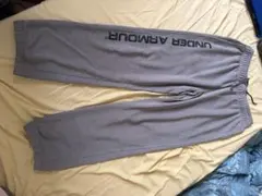 UNDER ARMOUR グレー ジョガーパンツ