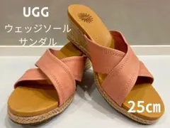 美品【UGG】アグ　ウェッジソール ミュール サンダル　ピンク 25cmのサムネイル