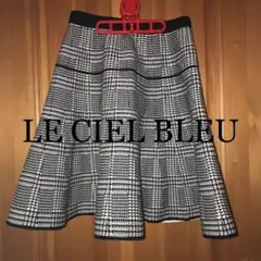 Le ciel bleuのサムネイル