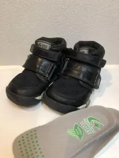 [キャロット] スニーカー ハイカット15センチ キッズ CR C2140