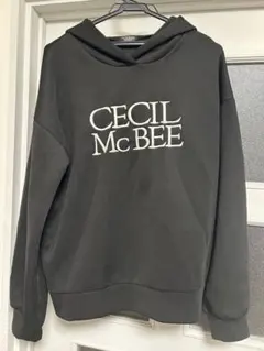 CECI McBEE フード付きパーカー 黒