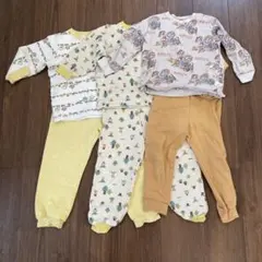 ユニクロ　パジャマ　３点セット　110