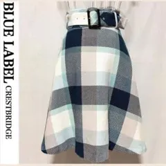 美品 ブルーレーベル クレストブリッジ フレアスカート チェック柄 Aラインのサムネイル