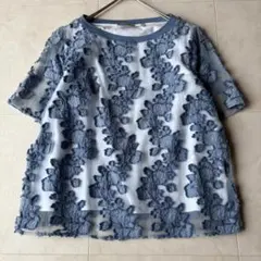 マレーラスポーツ 花柄刺繍 シアートップス ブルー 半袖カットソー 40のサムネイル