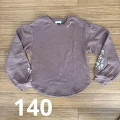 美品　Seraph セラフ　袖刺繍デザイントレーナー