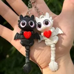 ドラゴン ストラップ キーホルダー ヒックとドラゴン ナイトフューリー トゥース