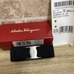 Salvatore Ferragamo フェラガモ　バレッタ ヴァラリボンのサムネイル