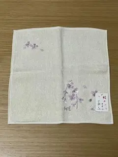 ⚫︎ 宇野千代　花柄　刺繍　ガーゼハンカチ　タオルハンカチ　タグ付き