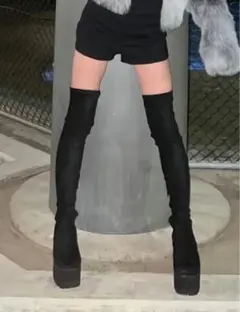 ブラックロングブーツ プラットフォームヒール