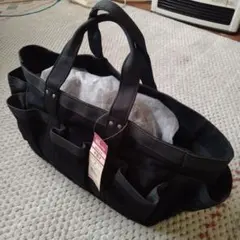 Item thumbnail for item 747c0b62-ff95-4fc6-9348-14ee5c3f4438