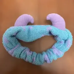 Item thumbnail for item 10e1edcf-64e1-41e3-94a4-04af409b12c9