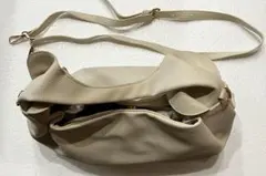 tal. by yumi. ショルダーバッグ ベージュ