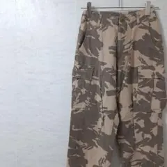 マウジー 迷彩柄 カモフラ カーゴパンツ ミリタリー ベージュ