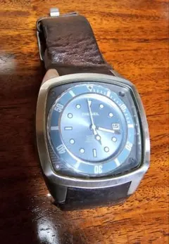 DIESEL スクエアケース 時計