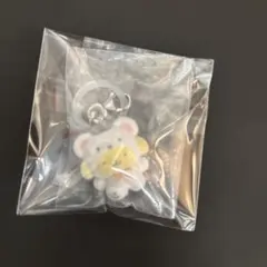 サンリオ　ふわふわスノー　めじるしアクセサリー　ポムポムプリン