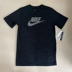 NIKE 160cm L ロゴ　Tシャツ　ブラックのサムネイル