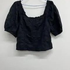 新品　GAP パフスリーブトップス　黒　ま17のサムネイル