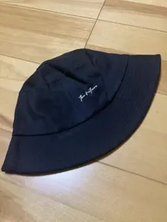 ブラック バケットハット 刺繍ロゴ