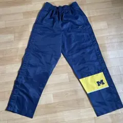 Item thumbnail for item 8ee14f98-bd8e-4806-90ef-56077ab3e4f7