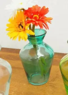 訳あり　プチフラワーベース　一輪挿し ガラス 北欧 ミニ　レトロ　 ブルー