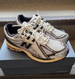 【８日まで出品】new balance M1906RAV Sea Salt
