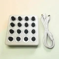 MIDI FIGHTER TWISTER MF-0007 ホワイト 白 MIDI FIGHTER TWISTER MF-0007 ホワイト 白 - メルカリ