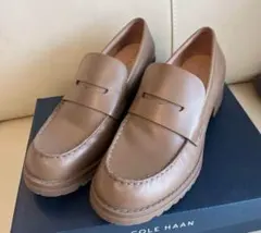 COLE HAAN ジュネーブ　ローファー革靴　24.5cm
